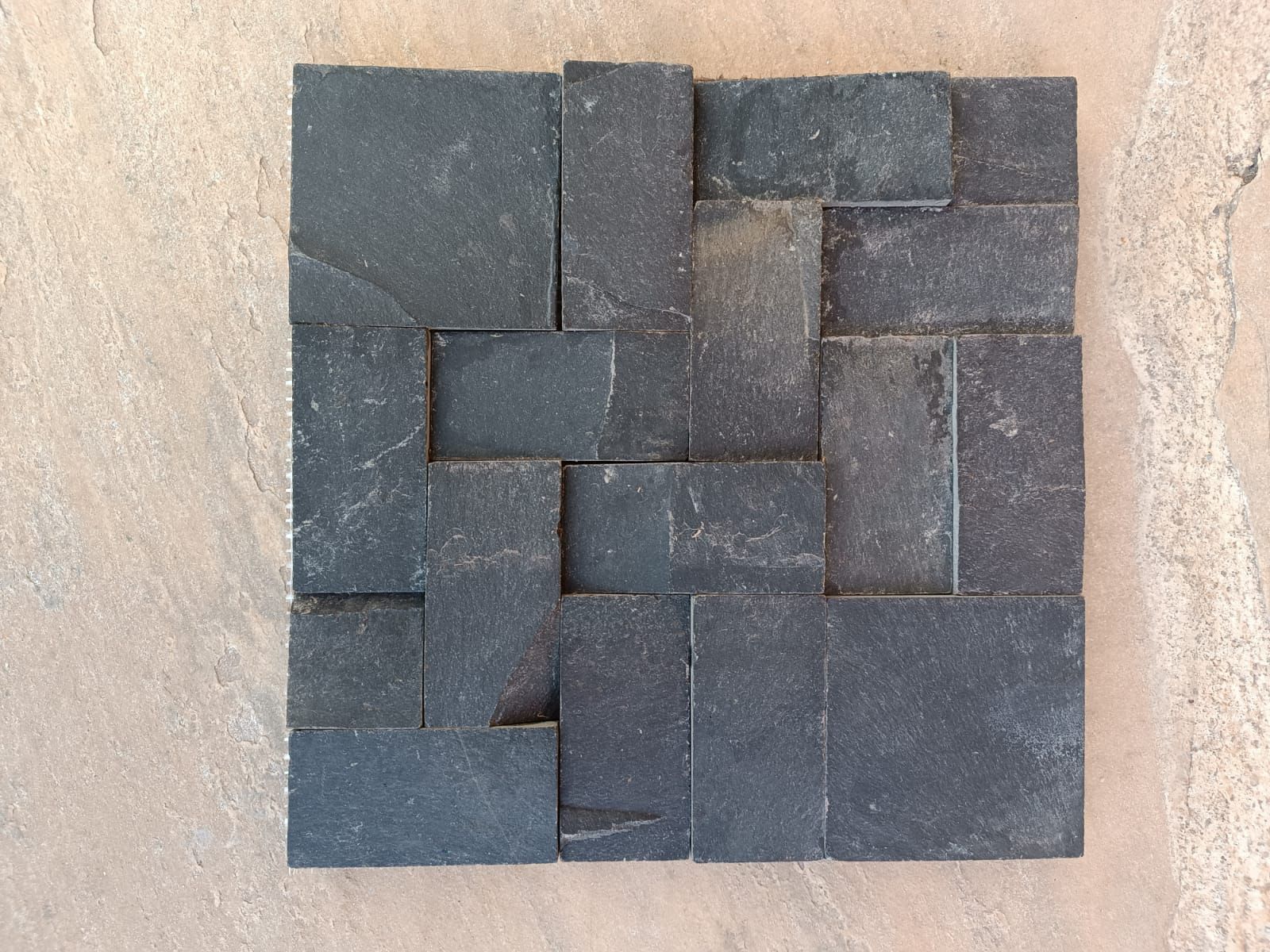 Pedra Ferro - Mosaico Telado