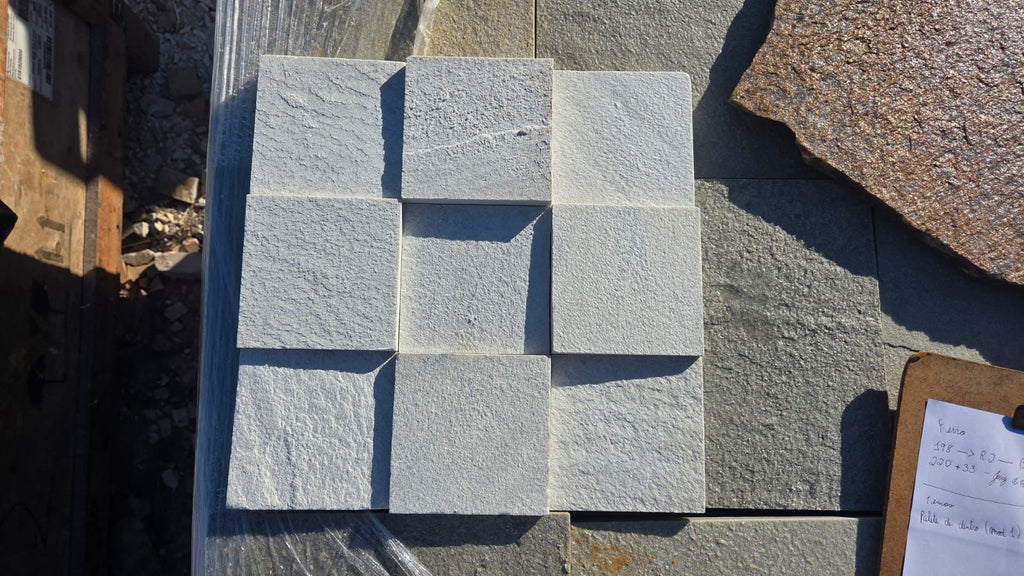 Pedra Branca - Mosaico telado